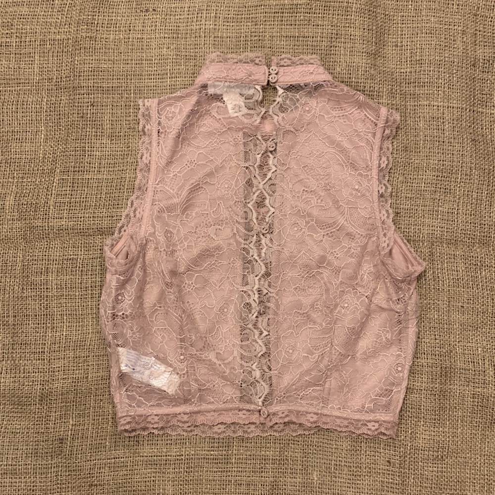 FOREVER 21 Dusty Rose Pink Lace Top, size S - Picture 6 of 6
